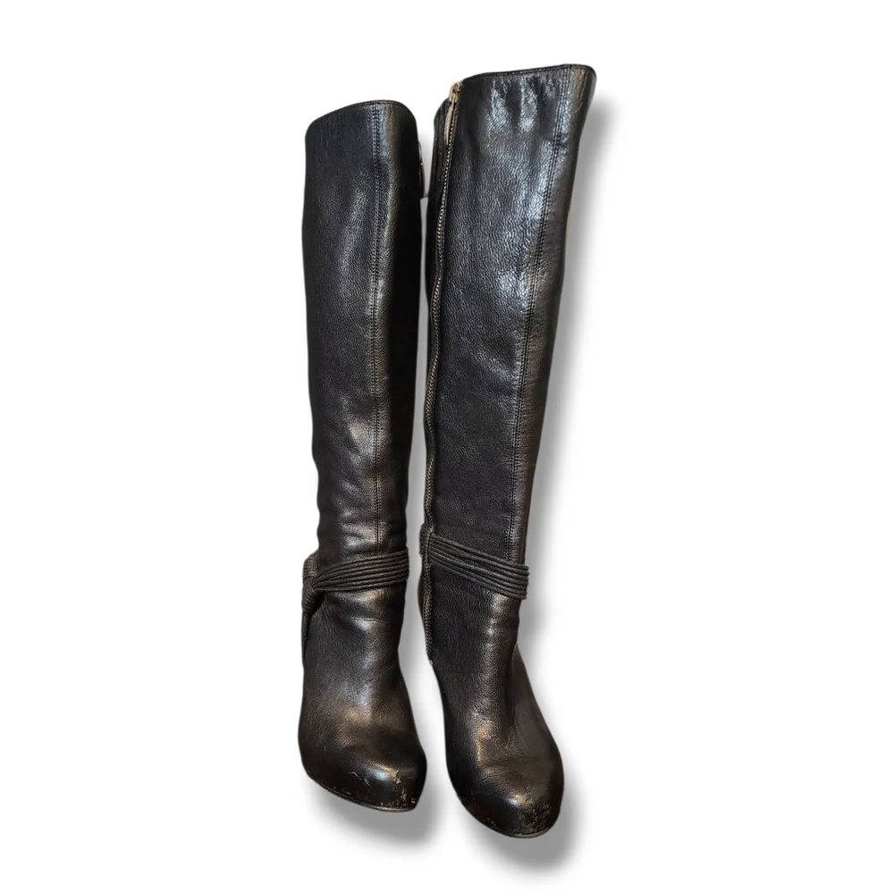 🖤2000's Black Leather Knee-High Boots - Picture 4 of 9